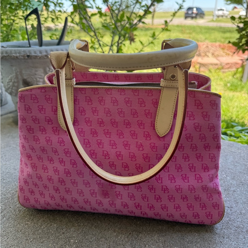 Authentic Dooney & Bourke Pink Tote Bag - Picture 9 of 16